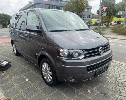 Серый Фольксваген Transporter, объемом двигателя 2 л и пробегом 78 тыс. км за 11500 $, фото 1 на Automoto.ua