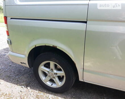 Серый Фольксваген Transporter, объемом двигателя 2 л и пробегом 440 тыс. км за 11000 $, фото 4 на Automoto.ua