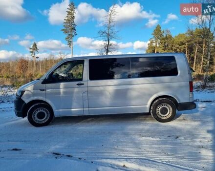 Серый Фольксваген Transporter, объемом двигателя 2 л и пробегом 215 тыс. км за 14000 $, фото 11 на Automoto.ua