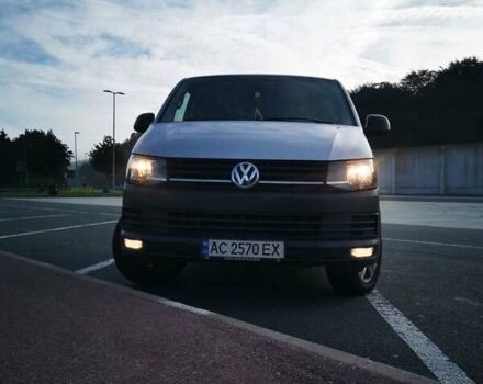 Серый Фольксваген Transporter, объемом двигателя 2 л и пробегом 215 тыс. км за 14000 $, фото 4 на Automoto.ua