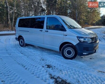 Серый Фольксваген Transporter, объемом двигателя 2 л и пробегом 215 тыс. км за 14000 $, фото 14 на Automoto.ua