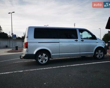 Серый Фольксваген Transporter, объемом двигателя 2 л и пробегом 215 тыс. км за 14000 $, фото 1 на Automoto.ua
