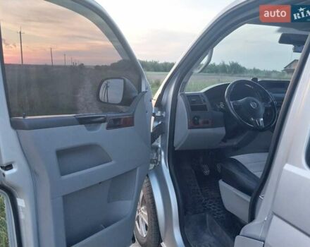 Серый Фольксваген Transporter, объемом двигателя 1.97 л и пробегом 331 тыс. км за 16500 $, фото 7 на Automoto.ua