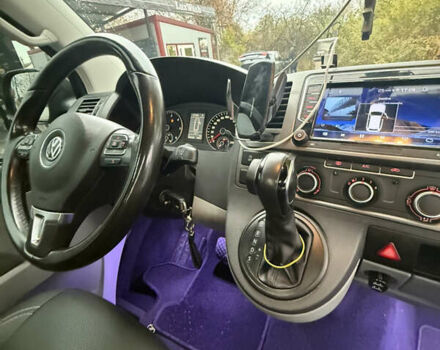 Серый Фольксваген Transporter, объемом двигателя 1.97 л и пробегом 250 тыс. км за 22300 $, фото 24 на Automoto.ua