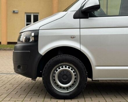 Серый Фольксваген Transporter, объемом двигателя 2 л и пробегом 174 тыс. км за 9000 $, фото 7 на Automoto.ua