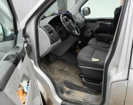 Сірий Фольксваген Transporter, об'ємом двигуна 2 л та пробігом 298 тис. км за 3200 $, фото 6 на Automoto.ua