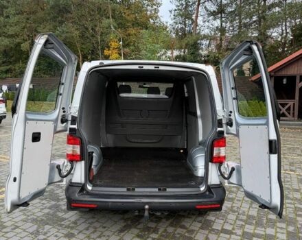 Сірий Фольксваген Transporter, об'ємом двигуна 2 л та пробігом 145 тис. км за 8500 $, фото 10 на Automoto.ua