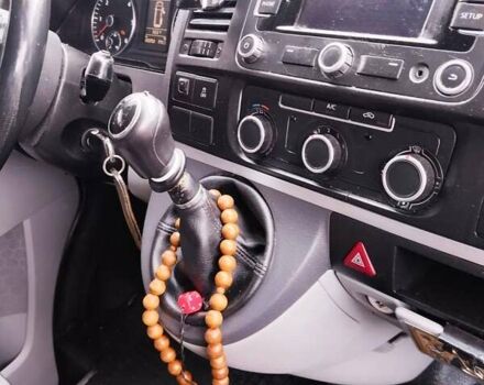 Серый Фольксваген Transporter, объемом двигателя 1.97 л и пробегом 203 тыс. км за 19800 $, фото 21 на Automoto.ua