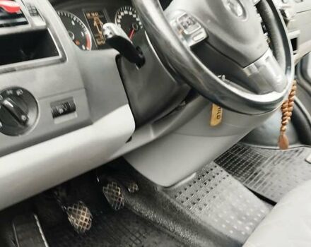 Серый Фольксваген Transporter, объемом двигателя 1.97 л и пробегом 203 тыс. км за 19800 $, фото 23 на Automoto.ua