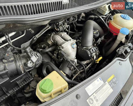 Серый Фольксваген Transporter, объемом двигателя 1.97 л и пробегом 250 тыс. км за 22300 $, фото 36 на Automoto.ua