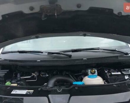 Серый Фольксваген Transporter, объемом двигателя 2 л и пробегом 235 тыс. км за 19900 $, фото 39 на Automoto.ua