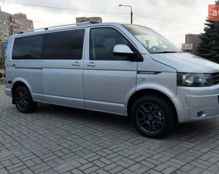 Серый Фольксваген Transporter, объемом двигателя 2 л и пробегом 235 тыс. км за 19900 $, фото 4 на Automoto.ua