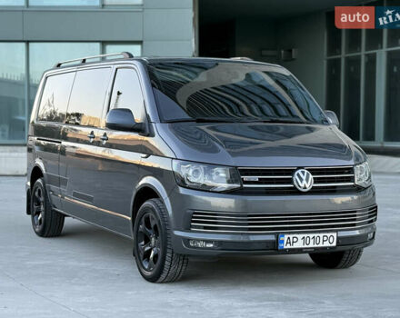 Серый Фольксваген Transporter, объемом двигателя 2 л и пробегом 299 тыс. км за 25000 $, фото 4 на Automoto.ua