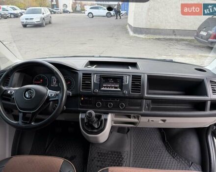 Серый Фольксваген Transporter, объемом двигателя 1.97 л и пробегом 229 тыс. км за 22800 $, фото 16 на Automoto.ua