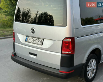 Сірий Фольксваген Transporter, об'ємом двигуна 2 л та пробігом 191 тис. км за 20800 $, фото 5 на Automoto.ua
