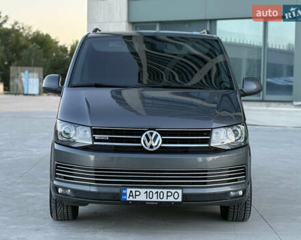 Серый Фольксваген Transporter, объемом двигателя 2 л и пробегом 299 тыс. км за 25000 $, фото 3 на Automoto.ua