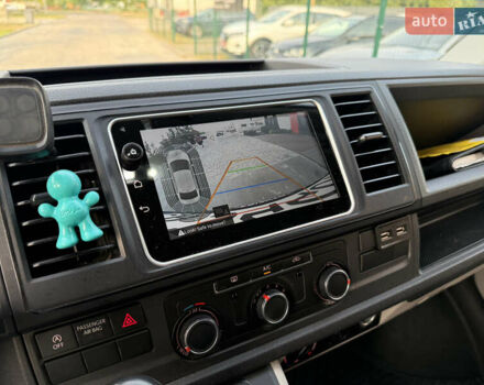 Сірий Фольксваген Transporter, об'ємом двигуна 2 л та пробігом 191 тис. км за 20800 $, фото 12 на Automoto.ua