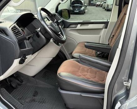 Серый Фольксваген Transporter, объемом двигателя 1.97 л и пробегом 229 тыс. км за 22800 $, фото 10 на Automoto.ua