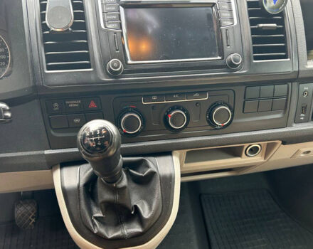 Серый Фольксваген Transporter, объемом двигателя 2 л и пробегом 227 тыс. км за 19000 $, фото 10 на Automoto.ua