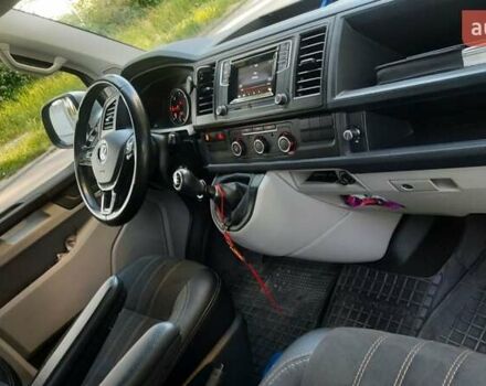 Сірий Фольксваген Transporter, об'ємом двигуна 2 л та пробігом 290 тис. км за 23999 $, фото 29 на Automoto.ua