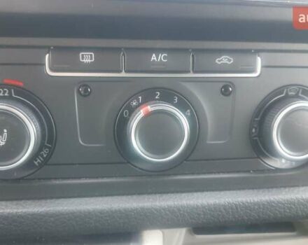 Серый Фольксваген Transporter, объемом двигателя 2 л и пробегом 290 тыс. км за 22000 $, фото 5 на Automoto.ua