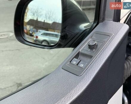 Серый Фольксваген Transporter, объемом двигателя 1.97 л и пробегом 229 тыс. км за 22800 $, фото 9 на Automoto.ua