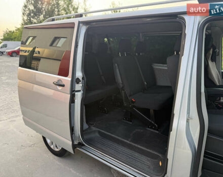 Сірий Фольксваген Transporter, об'ємом двигуна 2 л та пробігом 191 тис. км за 20800 $, фото 8 на Automoto.ua