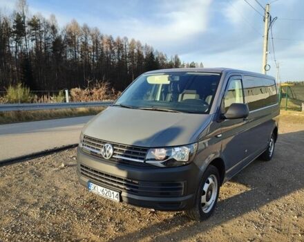 Серый Фольксваген Transporter, объемом двигателя 2 л и пробегом 162 тыс. км за 10000 $, фото 3 на Automoto.ua