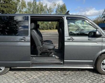 Сірий Фольксваген Transporter, об'ємом двигуна 2 л та пробігом 259 тис. км за 27500 $, фото 2 на Automoto.ua