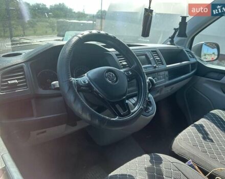 Серый Фольксваген Transporter, объемом двигателя 2 л и пробегом 208 тыс. км за 27900 $, фото 13 на Automoto.ua