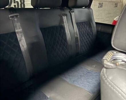 Сірий Фольксваген Transporter, об'ємом двигуна 2 л та пробігом 216 тис. км за 20800 $, фото 16 на Automoto.ua