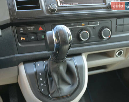 Серый Фольксваген Transporter, объемом двигателя 1.97 л и пробегом 219 тыс. км за 22200 $, фото 14 на Automoto.ua