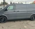 Серый Фольксваген Transporter, объемом двигателя 2 л и пробегом 228 тыс. км за 24300 $, фото 2 на Automoto.ua