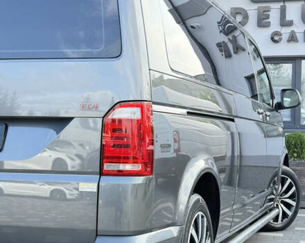 Серый Фольксваген Transporter, объемом двигателя 2 л и пробегом 270 тыс. км за 31900 $, фото 42 на Automoto.ua