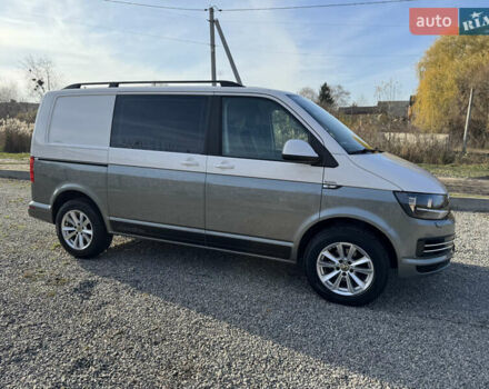 Серый Фольксваген Transporter, объемом двигателя 2 л и пробегом 263 тыс. км за 21800 $, фото 18 на Automoto.ua