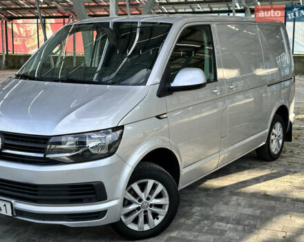 Сірий Фольксваген Transporter, об'ємом двигуна 2 л та пробігом 174 тис. км за 22700 $, фото 1 на Automoto.ua