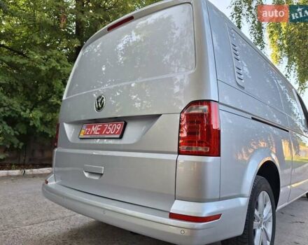 Серый Фольксваген Transporter, объемом двигателя 2 л и пробегом 240 тыс. км за 24900 $, фото 6 на Automoto.ua