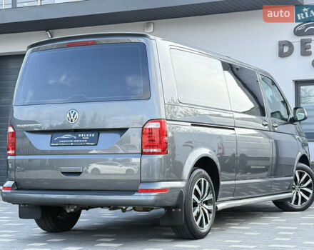 Серый Фольксваген Transporter, объемом двигателя 2 л и пробегом 270 тыс. км за 31900 $, фото 29 на Automoto.ua