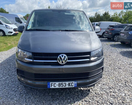 Серый Фольксваген Transporter, объемом двигателя 2 л и пробегом 223 тыс. км за 24500 $, фото 2 на Automoto.ua