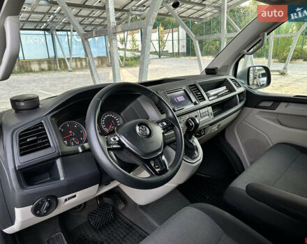 Сірий Фольксваген Transporter, об'ємом двигуна 2 л та пробігом 174 тис. км за 22700 $, фото 15 на Automoto.ua