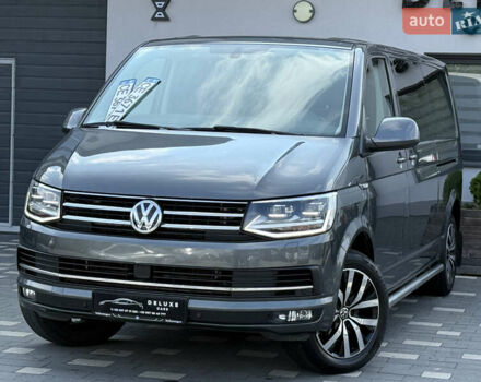 Серый Фольксваген Transporter, объемом двигателя 2 л и пробегом 270 тыс. км за 31900 $, фото 1 на Automoto.ua