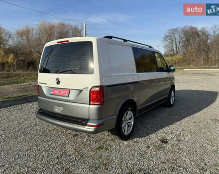 Серый Фольксваген Transporter, объемом двигателя 2 л и пробегом 263 тыс. км за 21800 $, фото 27 на Automoto.ua