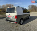 Серый Фольксваген Transporter, объемом двигателя 2 л и пробегом 263 тыс. км за 21800 $, фото 27 на Automoto.ua