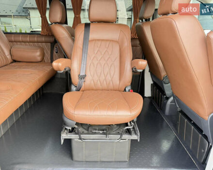 Серый Фольксваген Transporter, объемом двигателя 2 л и пробегом 270 тыс. км за 31900 $, фото 69 на Automoto.ua
