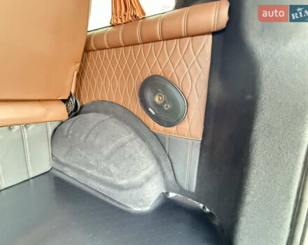 Серый Фольксваген Transporter, объемом двигателя 2 л и пробегом 270 тыс. км за 31900 $, фото 80 на Automoto.ua