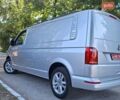 Серый Фольксваген Transporter, объемом двигателя 2 л и пробегом 240 тыс. км за 24900 $, фото 28 на Automoto.ua