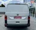 Серый Фольксваген Transporter, объемом двигателя 2 л и пробегом 185 тыс. км за 24999 $, фото 3 на Automoto.ua