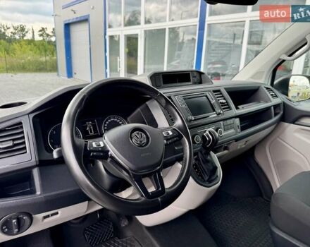 Серый Фольксваген Transporter, объемом двигателя 2 л и пробегом 185 тыс. км за 24999 $, фото 12 на Automoto.ua