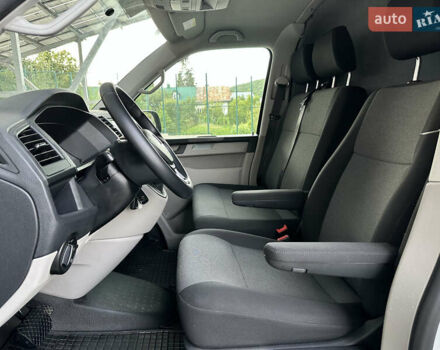 Сірий Фольксваген Transporter, об'ємом двигуна 2 л та пробігом 174 тис. км за 22700 $, фото 17 на Automoto.ua