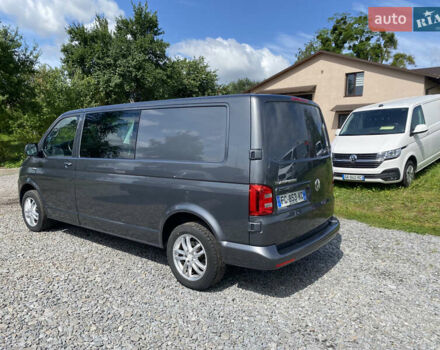 Серый Фольксваген Transporter, объемом двигателя 2 л и пробегом 223 тыс. км за 24500 $, фото 7 на Automoto.ua